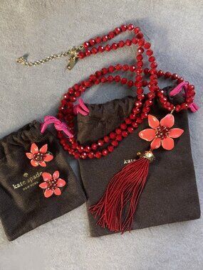 Kate Spade New York Necklace & Earrings Set, "Lovely Lilies" gold-plated, tassel